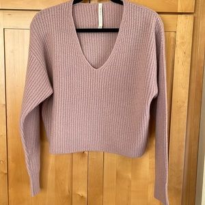 The Group Babaton Sweater